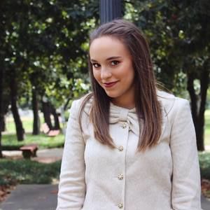 Meet your Posher, Sabrina